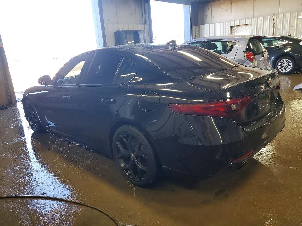 2020 Alfa romeo Giulia VIN ZARFAMAN9L7636572 COPART salvage auction — VANDALISM, Il - Salvage Certificate, sold $8,100 on 2026-07-16 (photo 2)