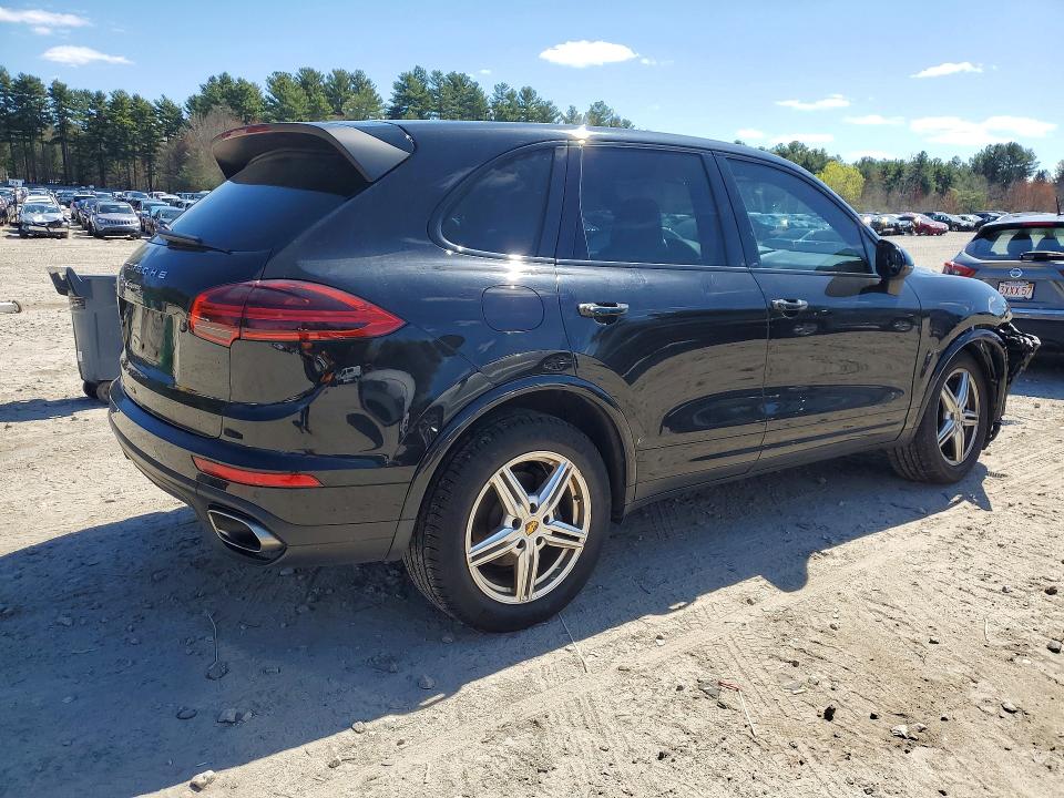 2017 Porsche VIN WP1AA2A26HKA92016 COPART salvage auction — FRONT END, Salvage Title, sold $1,350 on 2026-08-10 (photo 3)