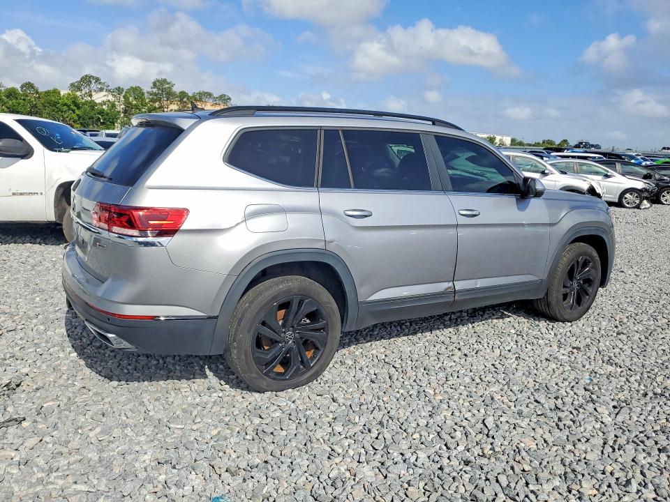 2022 Volkswagen Atlas VIN 1V2HR2CA9NC557616 COPART salvage auction — MINOR DENT/SCRATCHES, Fl - Certificate Of Title (P), sold $7,900 on 2026-07-09 (photo 3)