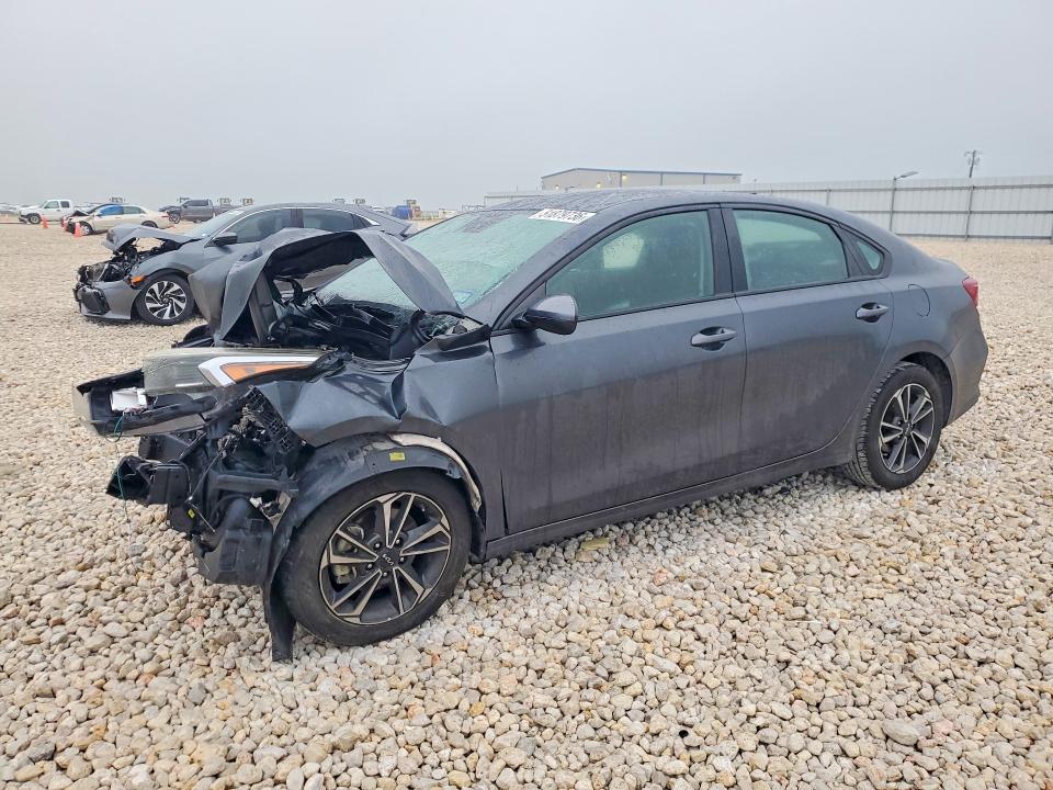 2023 Kia VIN 3KPF24AD0PE694008 COPART salvage auction — FRONT END, Tx - Salvage Vehicle Title, sold $1,100 on 2026-07-09 (photo 1)