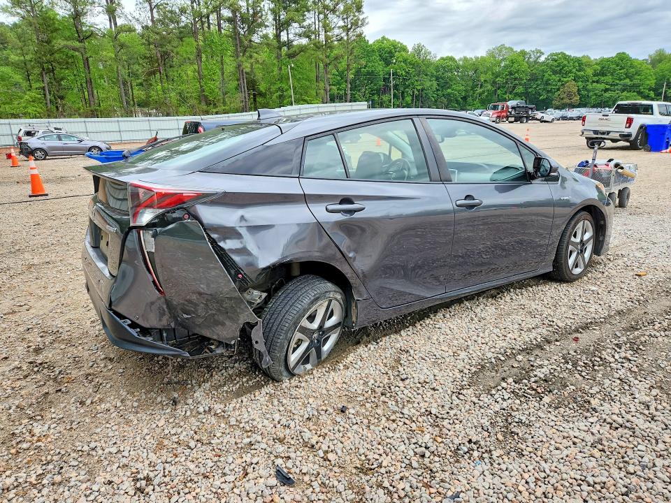 2017 Toyota Prius VIN JTDKARFUXH3040634 COPART salvage auction — REAR END, Nc - Salvage Certificate Of Title, sold $4,700 on 2026-07-31 (photo 3)