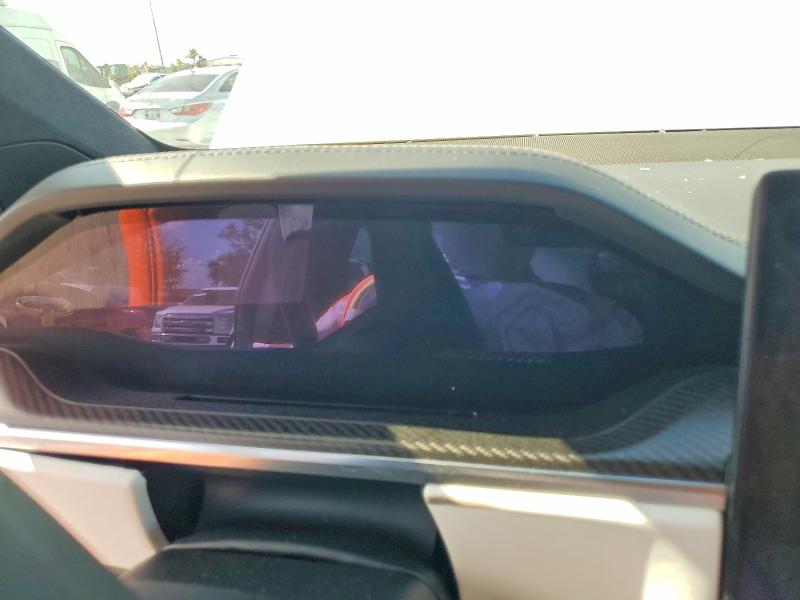 2022 Tesla Model x VIN 7SAXCBE60NF355101 COPART salvage auction — FRONT END, Fl - Cert Of Title Slvg Rebuildable, sold $10,500 on 2026-07-24 (photo 9)
