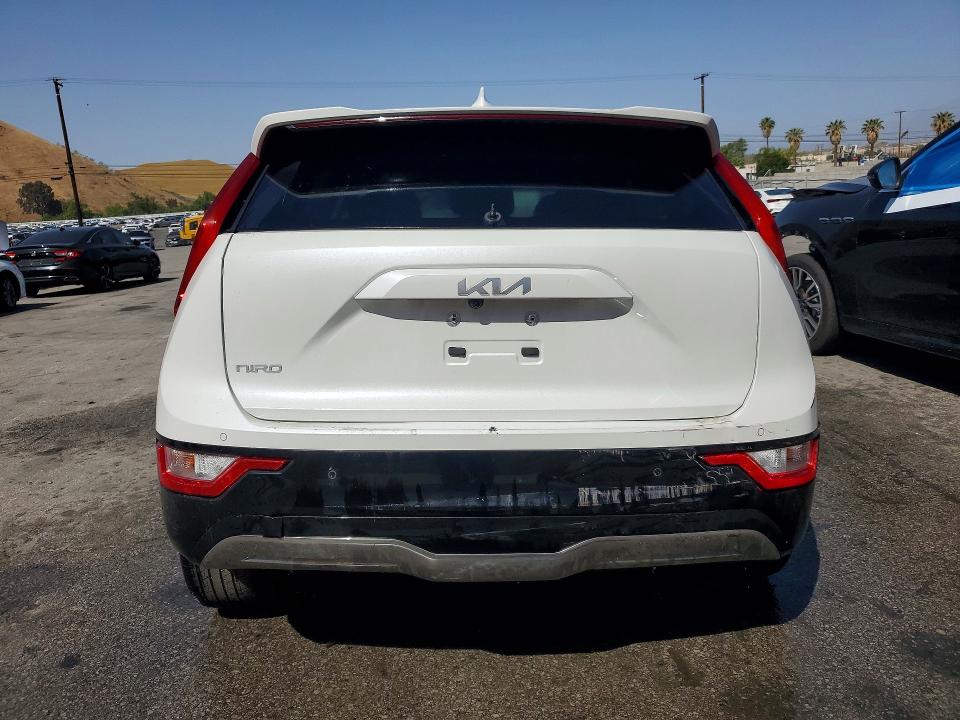 2024 Kia Niro VIN KNDCR3L16R5110463 COPART salvage auction — FRONT END, Tn - Non-Repairable Certificate, sold $3,450 on 2026-07-18 (photo 6)