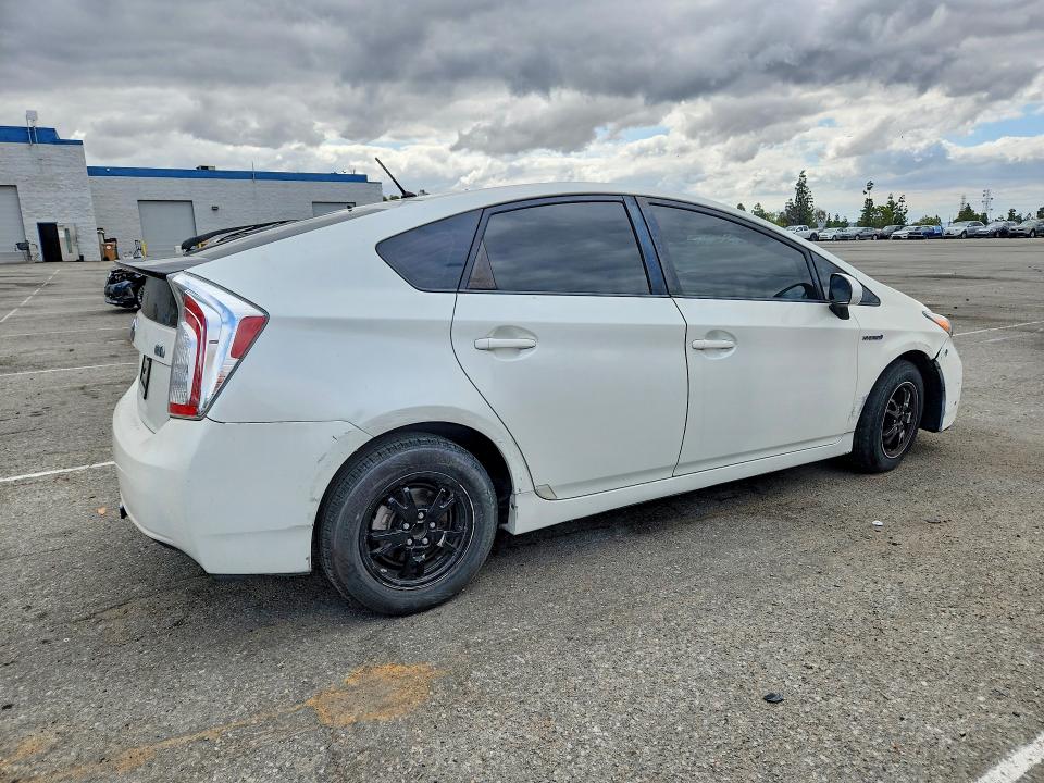 2015 Toyota Prius VIN JTDKN3DU1F0468644 COPART salvage auction — FRONT END, Ca - Salvage Certificate, sold $2,700 on 2026-07-30 (photo 3)