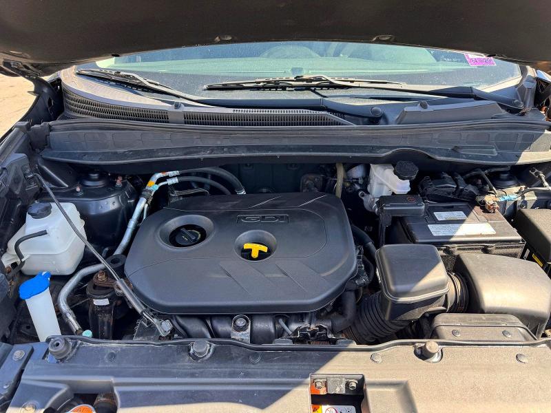 2015 Hyundai Tucson VIN KM8JTCAF1FU064934 COPART salvage auction — MINOR DENT/SCRATCHES, Me - Certificate Of Title, sold $475 on 2026-07-22 (photo 8)