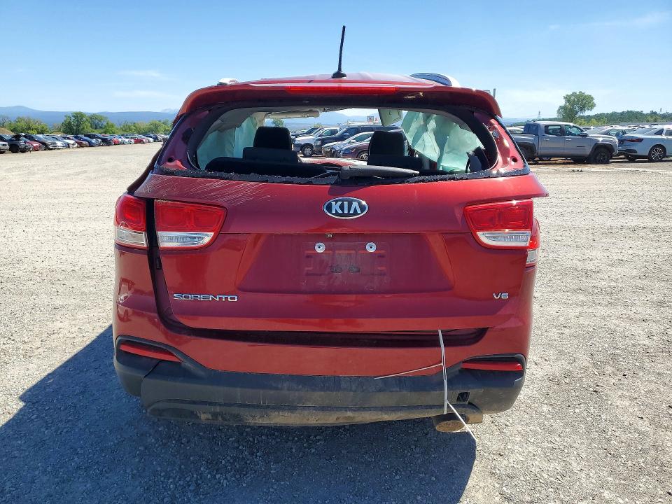 2017 Kia Sorento VIN 5XYPGDA54HG199717 COPART salvage auction — ROLLOVER, Ca - Non-Repairable Vehicle Cert, sold $125 on 2026-07-31 (photo 6)