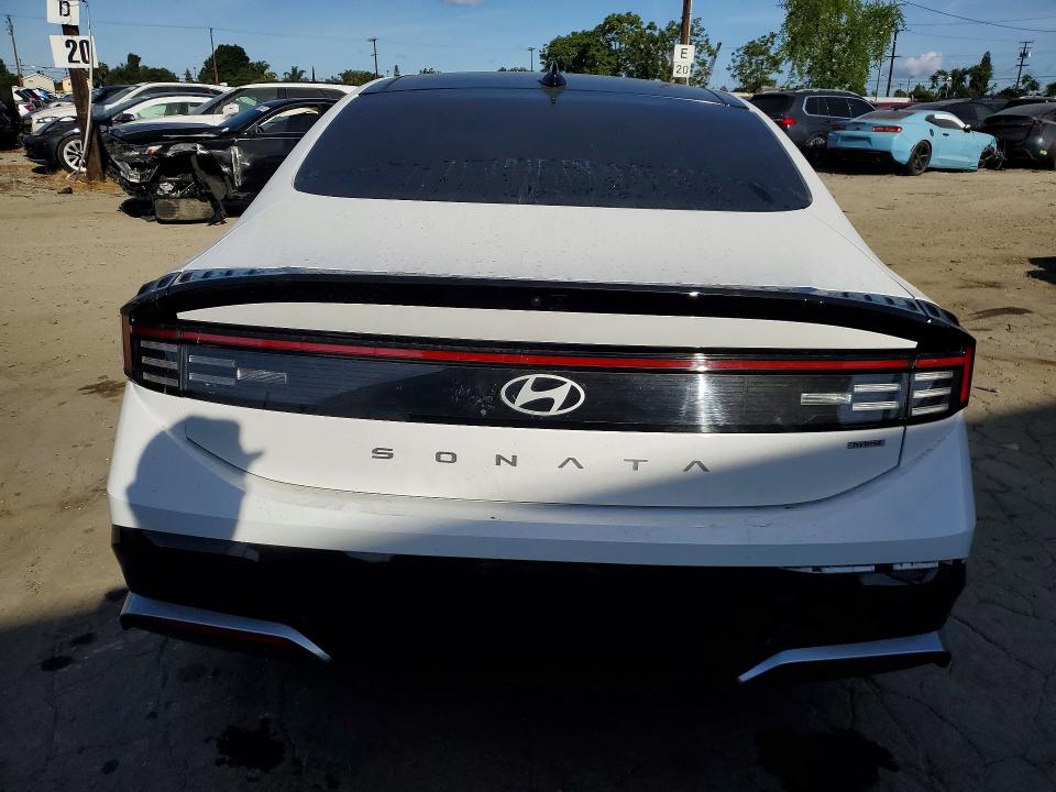 2026 Hyundai Sonata VIN KMHL34JJ5TA139957 COPART salvage auction — SIDE, Salvage Title, sold $6,600 on 2026-07-23 (photo 6)