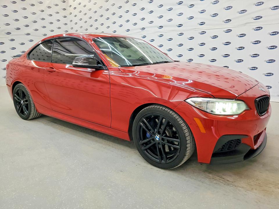 2017 BMW M2 VIN WBA2G1C52HV638893 COPART salvage auction — WATER/FLOOD, Tx - Salvage Title-Flood Damage, sold $13,000 on 2026-07-02 (photo 4)