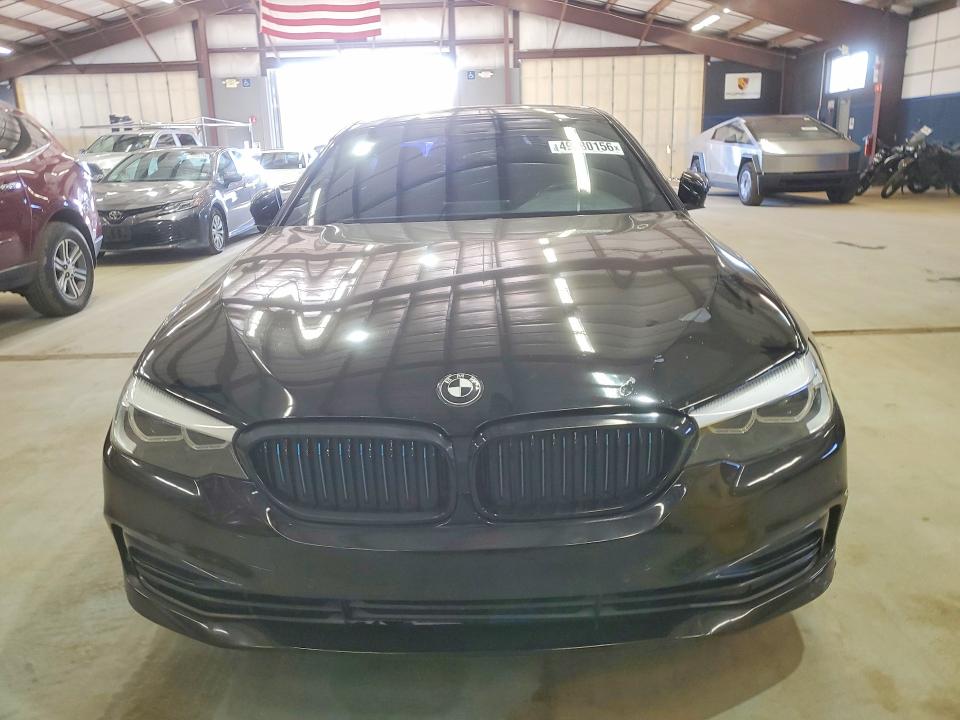 2019 Bmw motorrad 530e VIN WBAJA9C50KB389739 COPART salvage auction — MINOR DENT/SCRATCHES, CA - CERTIFICATE OF TITLE (P), sold $9,400 on 2026-07-23 (photo 5)