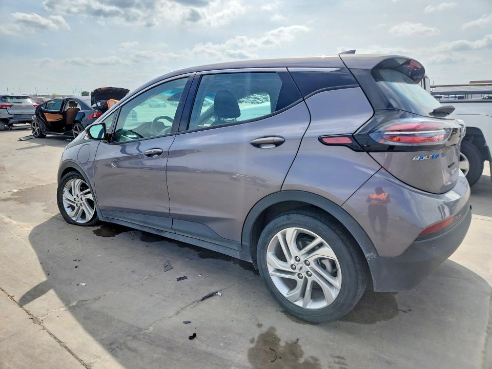 2023 Chevrolet Bolt VIN 1G1FW6S04P4142601 COPART salvage auction — SIDE, Tx - Salvage Vehicle Title, sold $175 on 2026-07-02 (photo 2)