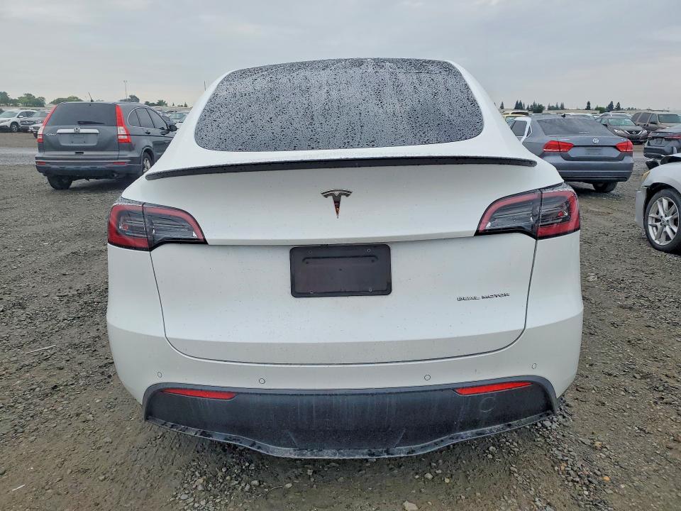 2021 Tesla Model y VIN 5YJYGAEE4MF258540 COPART salvage auction — FRONT END, CA - SALVAGE CERTIFICATE, sold $6,100 on 2026-07-25 (photo 6)
