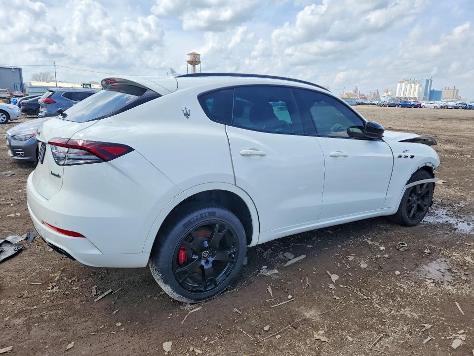 2022 Maserati Levante VIN ZN661XUA9NX383534 COPART salvage auction — FRONT END, Il - Certificate Of Title, sold $8,200 on 2026-07-20 (photo 3)