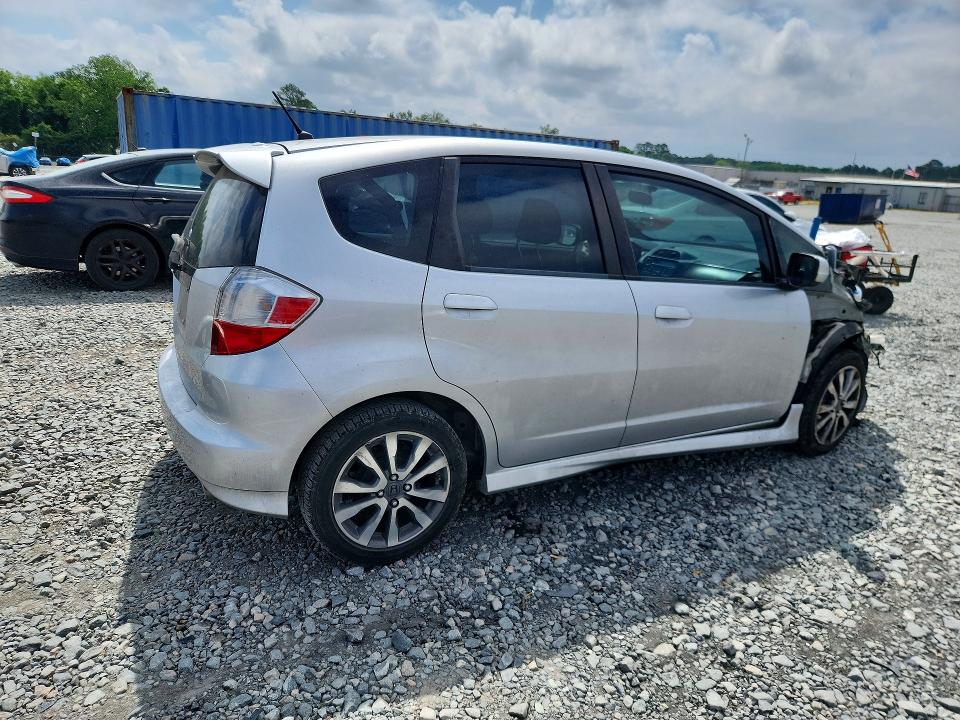 2013 Honda Fit VIN JHMGE8H51DC066669 COPART salvage auction — FRONT END, Salvage Title, sold $600 on 2026-07-28 (photo 3)