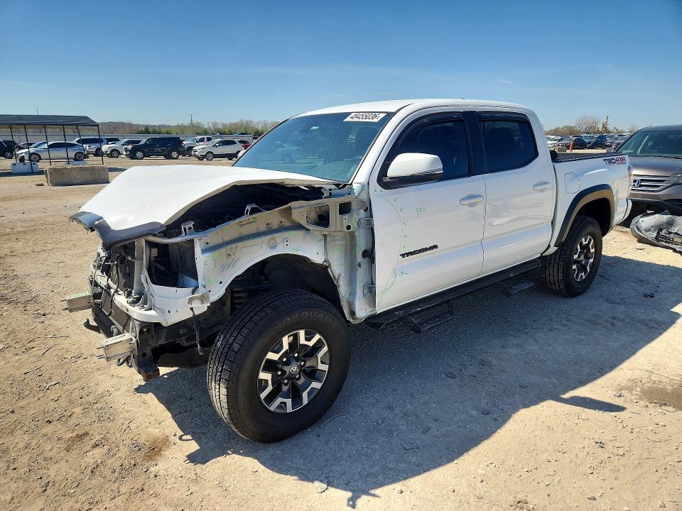 2021 Toyota Tacoma VIN 5TFCZ5ANXMX246741 COPART salvage auction — FRONT END, Mo - Salvage Certificate Of Title, sold $11,200 on 2026-07-28 (photo 1)