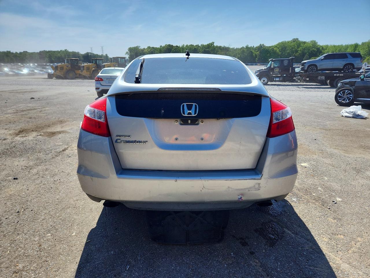 2011 Honda Accord Crosstour VIN 5J6TF1H3XBL002219 COPART salvage auction — Side, TN - SALVAGE CERTIFICATE, sold $575 on 2026-07-02 (photo 6)