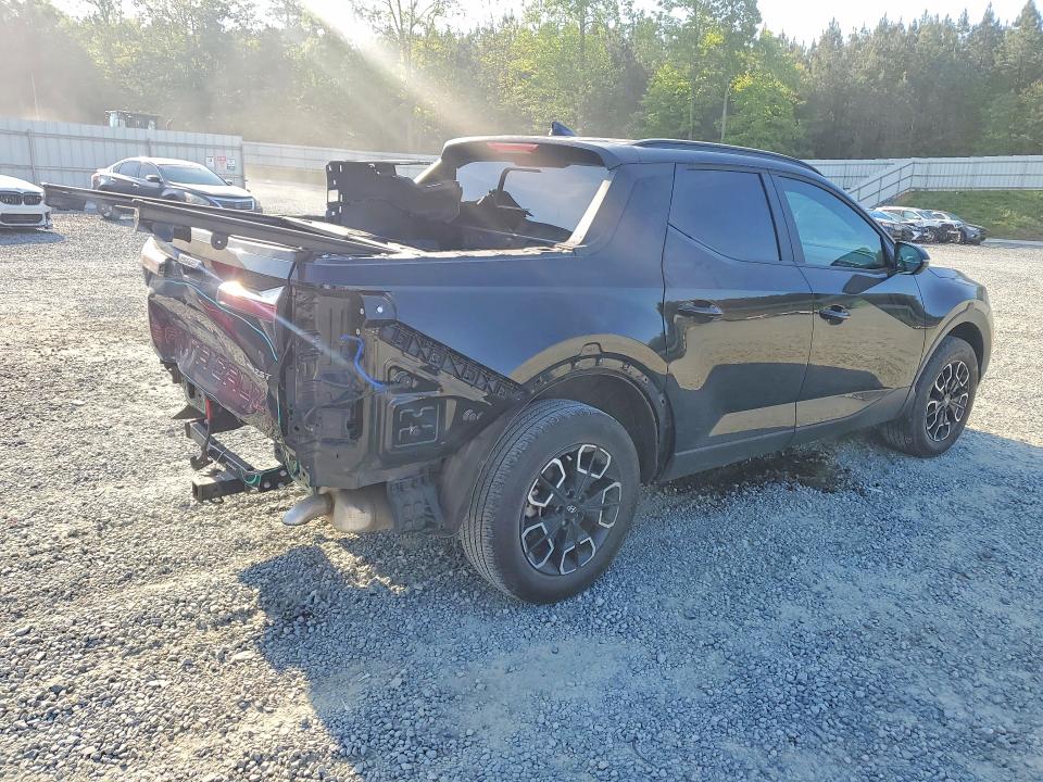 2023 Hyundai Santa cruz VIN 5NTJDDAF8PH062389 COPART salvage auction — REAR END, NC - SALVAGE CERTIFICATE OF TITLE, sold $5,400 on 2026-07-23 (photo 3)