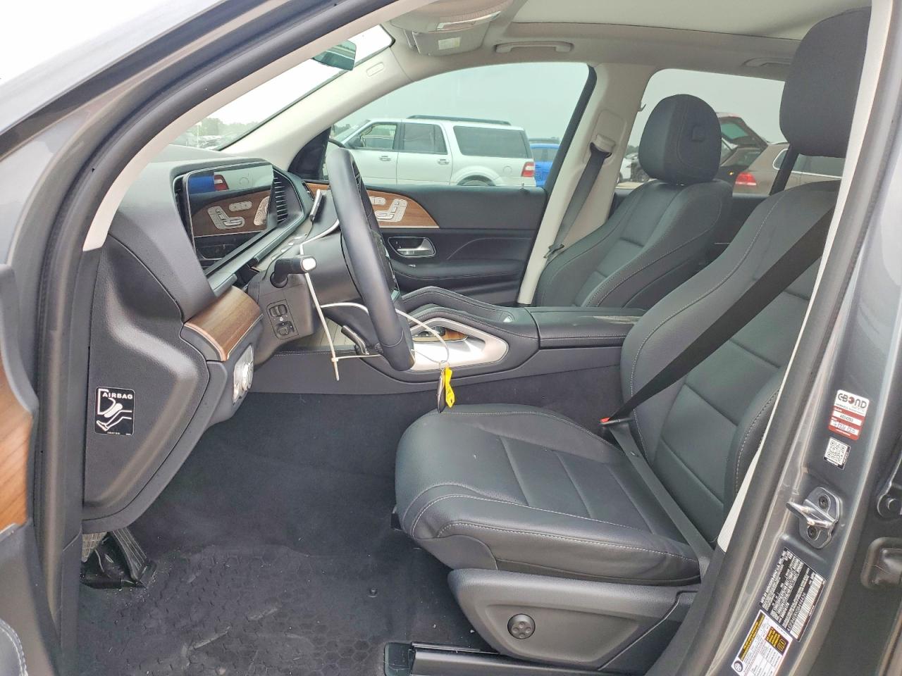 2025 Mercedes-Benz GLE-Class VIN 4JGFB4EBXSB494439 COPART salvage auction — Rear End, TX - SALVAGE VEHICLE TITLE, sold $32,500 on 2026-06-30 (photo 7)