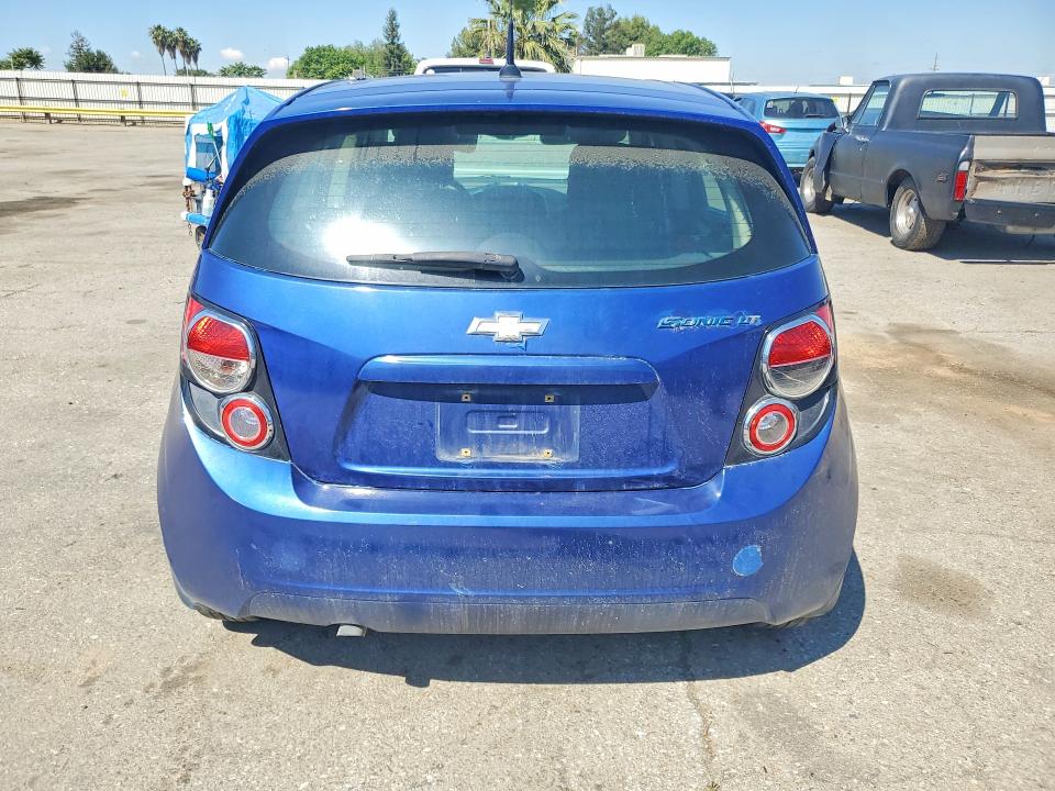 2013 Chevrolet SONIC VIN 1G1JC6SH7D4136120 COPART salvage auction — FRONT END, Ca - Dis/Dlr/Exp Only Clean Title (P), sold $300 on 2026-07-08 (photo 6)