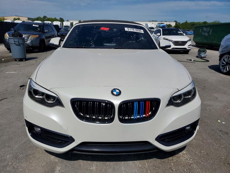 2018 BMW 2er VIN WBA2M7C50JVD51623 COPART salvage auction — MINOR DENT/SCRATCHES, Fl - Certificate Of Title, sold $6,400 on 2026-07-28 (photo 5)