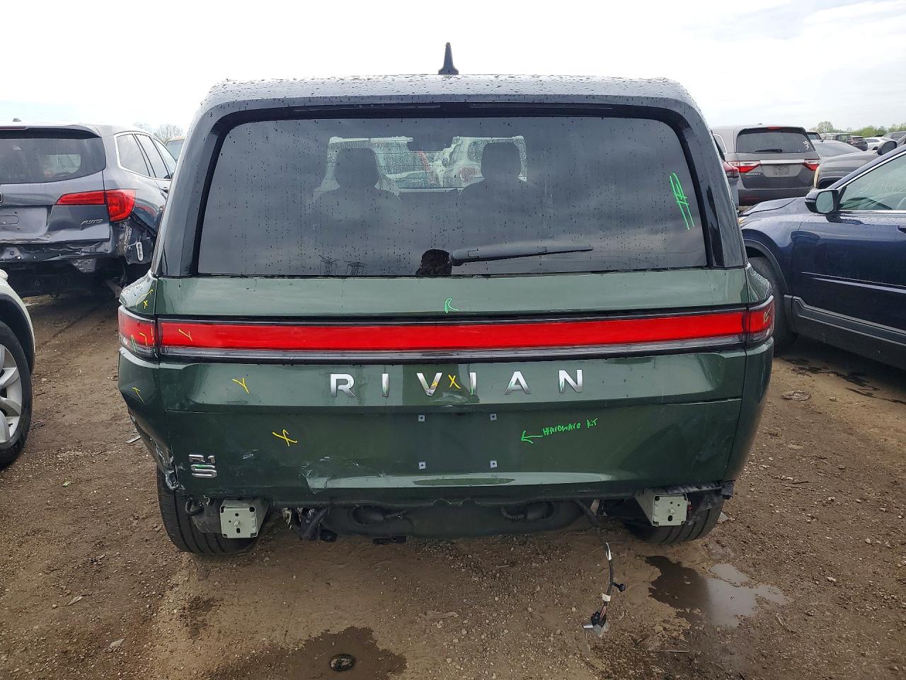 2025 Rivian R1s VIN 7PDSGBBA6SN057582 COPART salvage auction — Rear End, IL - SALVAGE CERTIFICATE, sold $21,300 on 2026-05-21 (photo 6)