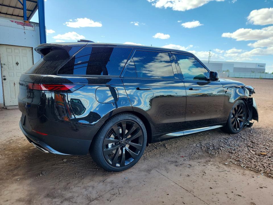 2026 Land rover Range rover sport VIN SAL1P9EU4TA622155 COPART salvage auction — FRONT END, AZ - CERT OF TITLE - SALVAGE, sold $37,750 on 2026-07-14 (photo 3)