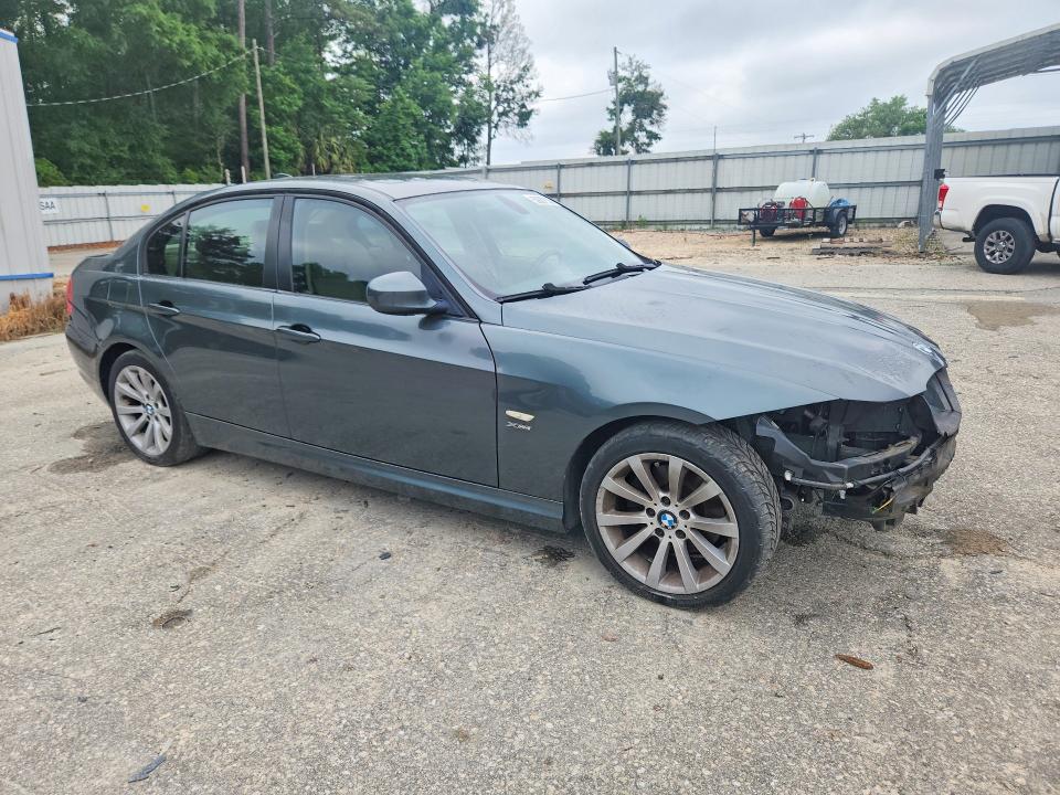 2009 BMW 3 series VIN WBAPK53569A643292 COPART salvage auction — FRONT END, FL - CERT OF TITLE SLVG REBUILDABLE, sold $125 on 2026-07-31 (photo 4)