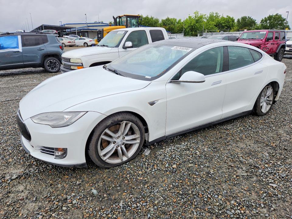 2013 Tesla Model s VIN 5YJSA1CP6DFP05722 COPART salvage auction — UNDERCARRIAGE, Salvage Title, sold $2,350 on 2026-07-14 (photo 1)