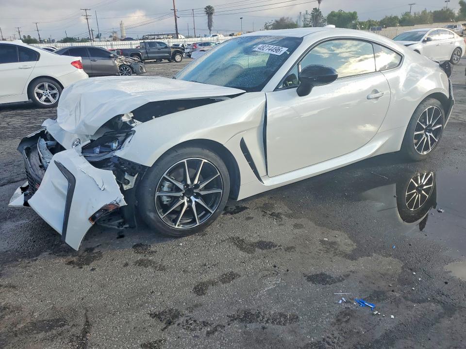 2024 Toyota Gr 86 VIN JF1ZNBB10R8753316 COPART salvage auction — FRONT END, Salvage Title, sold $4,000 on 2026-07-13 (photo 1)