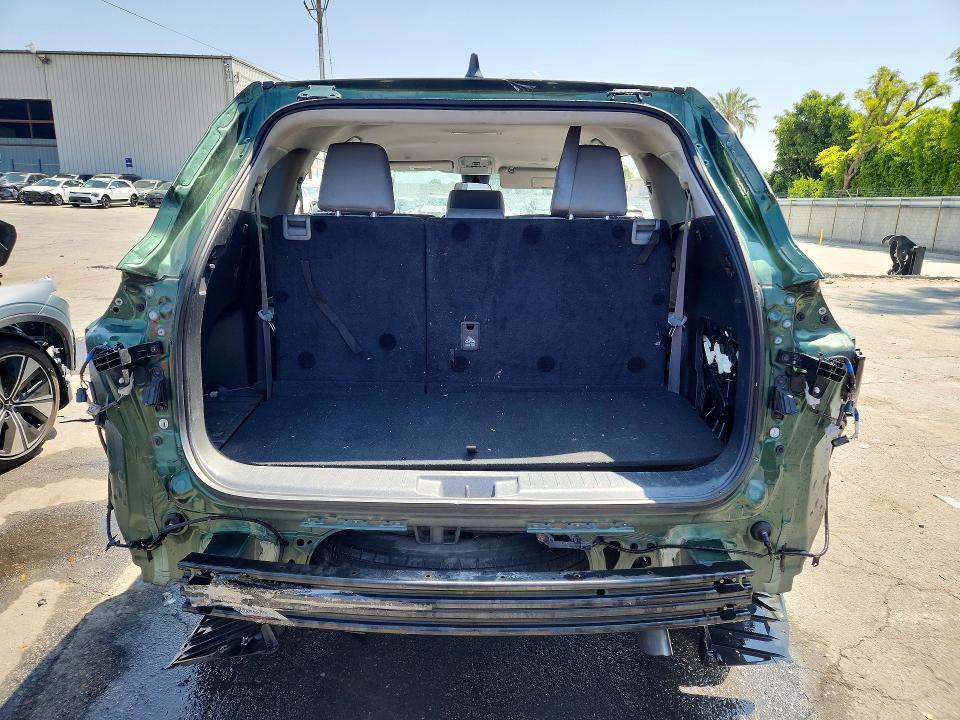 2023 Toyota Highlander VIN 5TDKDRAH4PS500871 COPART salvage auction — STRIPPED, Il - Salvage Certificate, sold $6,300 on 2026-07-07 (photo 6)