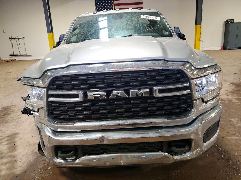 2022 Ram 2500 VIN 3C6UR5DJ3NG323606 COPART salvage auction — FRONT END, Wv - Certificate Of Title, sold $15,100 on 2026-07-02 (photo 5)