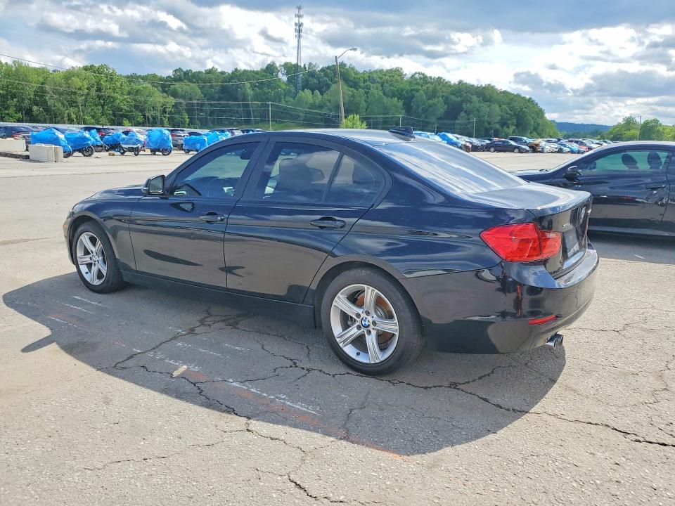 2013 BMW 3er VIN WBA3B3C58DF541961 COPART salvage auction — MINOR DENT/SCRATCHES, Ky - Certificate Of Title, sold $400 on 2026-07-20 (photo 2)