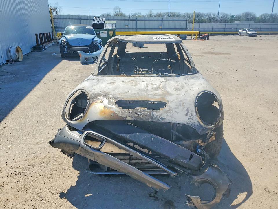 2019 Mini Cooper VIN WMWXP7C50K2A52651 COPART salvage auction — BURN, Ia - Junking Certificate, sold $80 on 2026-07-10 (photo 5)