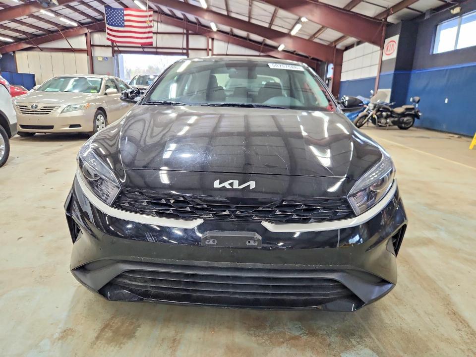 2023 Kia Forte VIN 3KPF24AD1PE538382 COPART salvage auction — SIDE, Ny - Certificate Of Title, sold $9,600 on 2026-07-27 (photo 5)