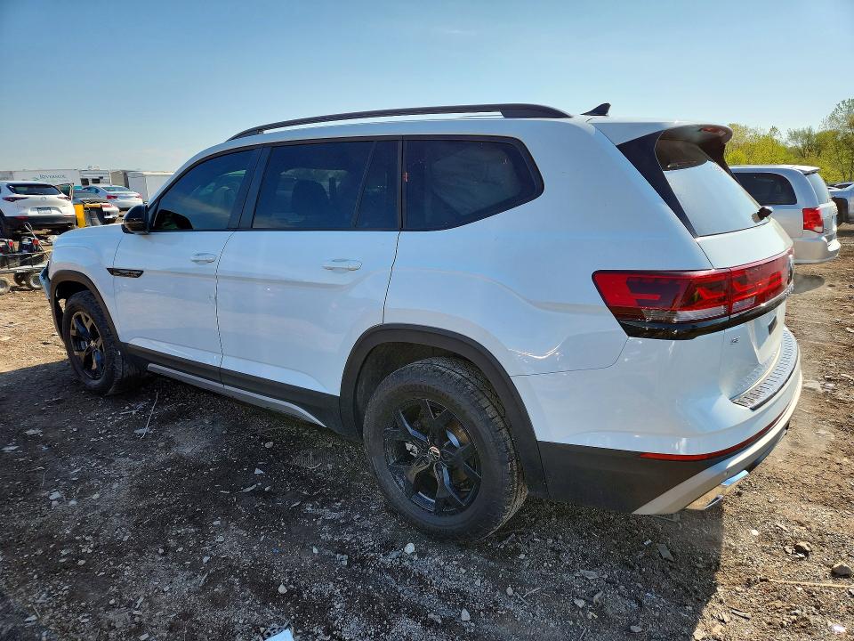2025 Volkswagen Atlas VIN 1V2CR2CA0SC557378 COPART salvage auction — FRONT END, Wv - Salvage Certificate, sold $13,800 on 2026-07-10 (photo 2)