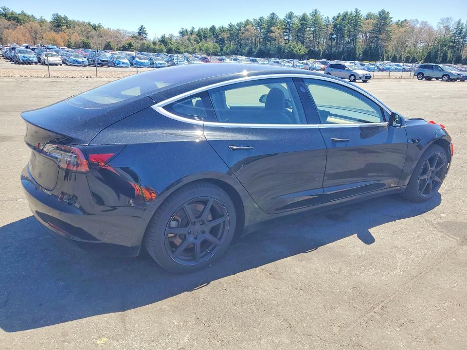 2018 Tesla Model 3 VIN 5YJ3E1EA7JF023476 COPART salvage auction — FRONT END, Salvage Title, sold $1,400 on 2026-07-28 (photo 3)