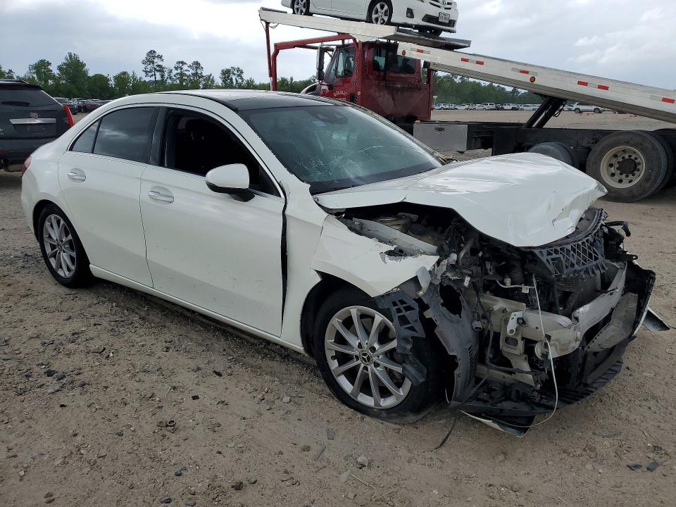 2019 Mercedes-benz A-klasse VIN WDD3G4FB3KW000850 COPART salvage auction — FRONT END, Salvage Title, sold $4,100 on 2026-07-10 (photo 4)