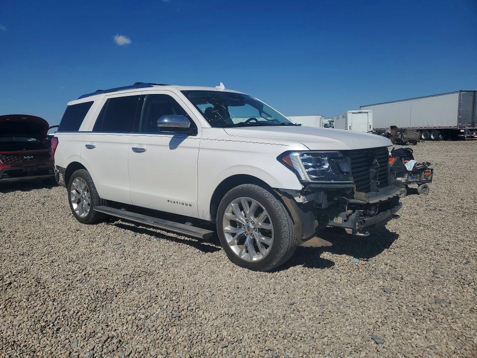 2019 Ford Expedition VIN 1FMJU1MT2KEA76596 COPART salvage auction — SIDE, Tx - Salvage Vehicle Title, sold $10,100 on 2026-07-28 (photo 4)