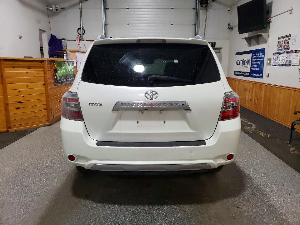 2008 Toyota Highlander VIN JTEEW41AX82003339 COPART salvage auction — MINOR DENT/SCRATCHES, Ak - Certificate Of Vehicle Title (P), sold $4,900 on 2026-07-14 (photo 6)