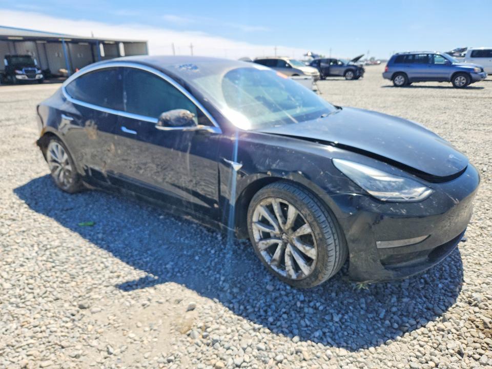 2018 Tesla Model 3 VIN 5YJ3E1EA3JF176243 COPART salvage auction — FRONT END, Co - Public - Salvage Title, sold $3,400 on 2026-07-07 (photo 4)