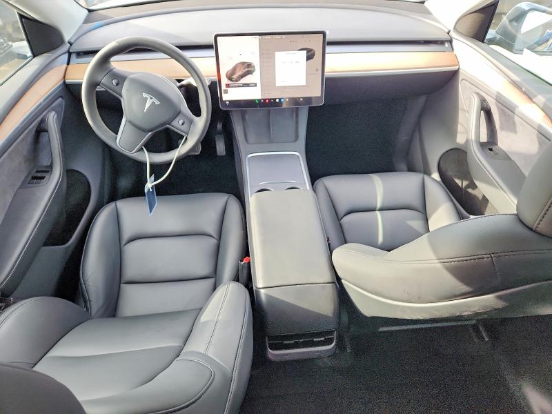 2025 Tesla Model y VIN 7SAYGDED1SA376194 COPART salvage auction — SIDE, Tx - Certificate Of Title, sold $16,100 on 2026-07-16 (photo 8)