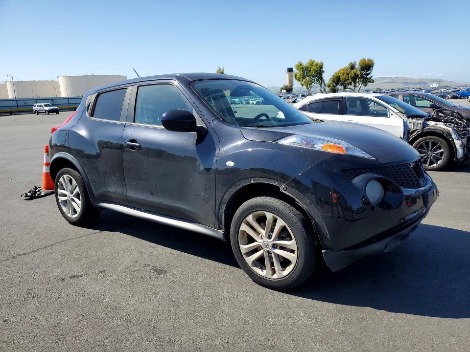 2012 Nissan Juke VIN JN8AF5MRXCT117147 COPART salvage auction — FRONT END, Salvage Title, sold $800 on 2026-07-13 (photo 4)