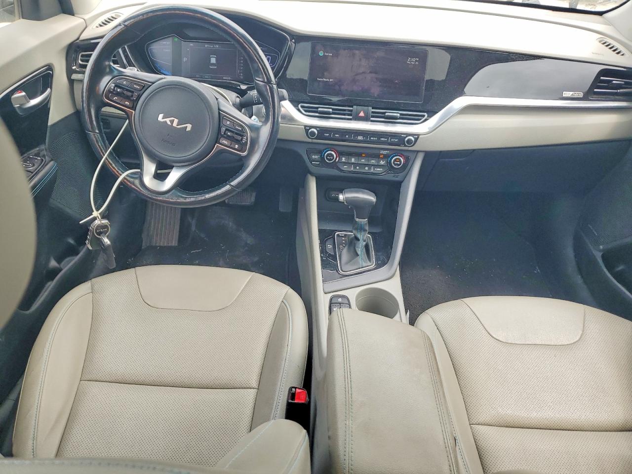 2022 Kia Niro VIN KNDCE3LC7N5495748 COPART salvage auction — Hail, KS - CERT OF TITLE-SALVAGE, sold $7,100 on 2026-07-07 (photo 8)