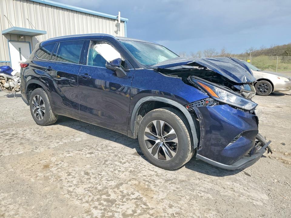2020 Toyota Highlander VIN 5TDGZRAH6LS009672 COPART salvage auction — FRONT END, Md - Cert Of Salvage > 75% Damage, sold $10,600 on 2026-07-10 (photo 4)