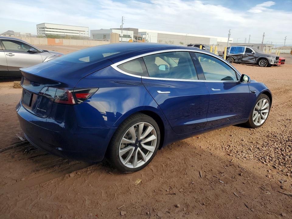 2019 Tesla Model 3 VIN 5YJ3E1EB3KF497449 COPART salvage auction — FRONT END, Salvage Title, sold $7,000 on 2026-07-14 (photo 3)
