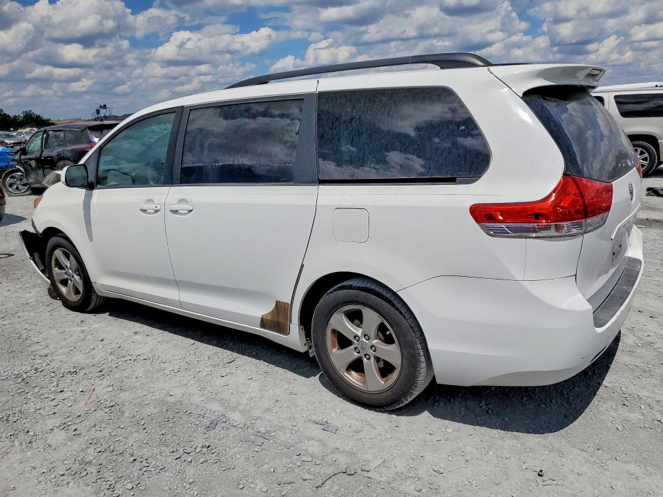 2014 Toyota Sienna VIN 5TDKK3DCXES410916 COPART salvage auction — FRONT END, Fl - Cert Of Title Slvg Rebuildable, sold $3,250 on 2026-07-07 (photo 2)