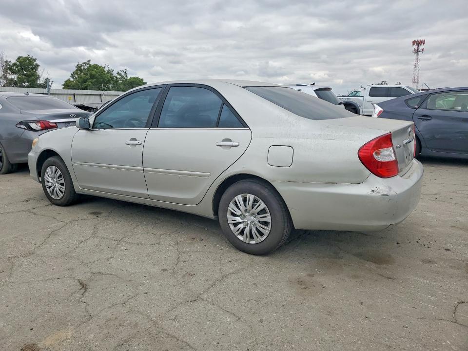 2004 Toyota Camry VIN 4T1BE32K24U802442 COPART salvage auction — MINOR DENT/SCRATCHES, Ca - Dlr/Dis/Exp Only Salvage Title, sold $425 on 2026-07-17 (photo 2)