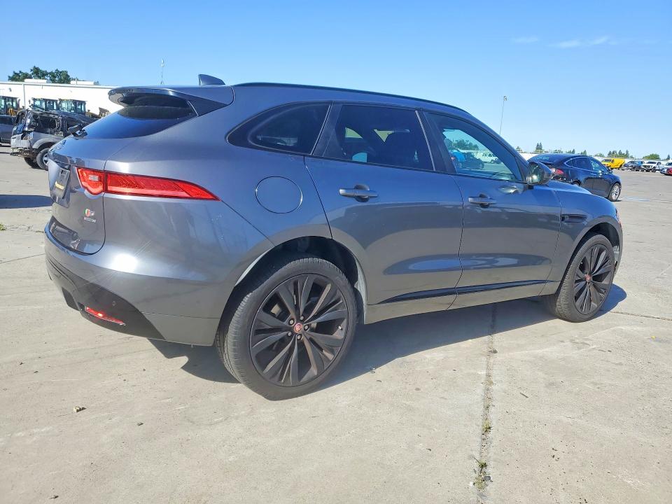 2017 Jaguar F-pace VIN SADCM2BVXHA880009 COPART salvage auction — VANDALISM, Ca - Salvage Certificate, sold $4,400 on 2026-07-06 (photo 3)
