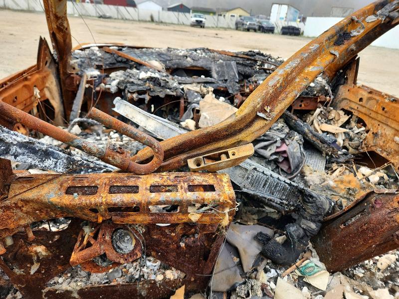 2001 BMW 3 series VIN WBABS534X1JU80877 COPART salvage auction — BURN, Md - Cert Of Salvage > 75% Damage, sold $225 on 2026-07-07 (photo 8)