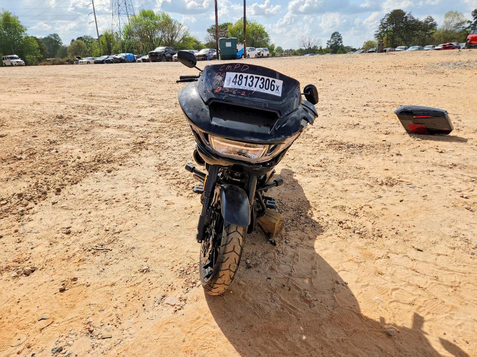 2025 Harley-davidson Road glide VIN 1HD1TL810SB957714 COPART salvage auction — FRONT END, Nc - Salvage Certificate Of Title, sold $10,700 on 2026-07-23 (photo 2)