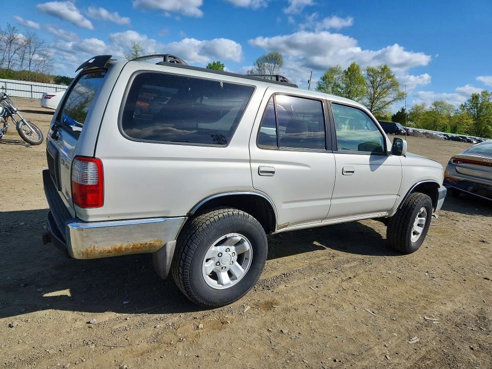 1999 Toyota 4runner VIN JT3HN86R1X0196540 COPART salvage auction — MINOR DENT/SCRATCHES, Nj - Certificate Of Title, sold $750 on 2026-07-08 (photo 3)